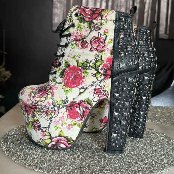 Iron fist floral boots 8 - Picture 4 of 13